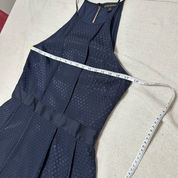Banana Republic Navy Polka‎ Dot Pleated Fit & Flare Dress, Women’s Size 8 - Picture 10 of 13